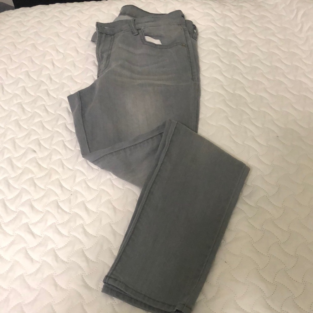 Old Navy super skinny gray pants